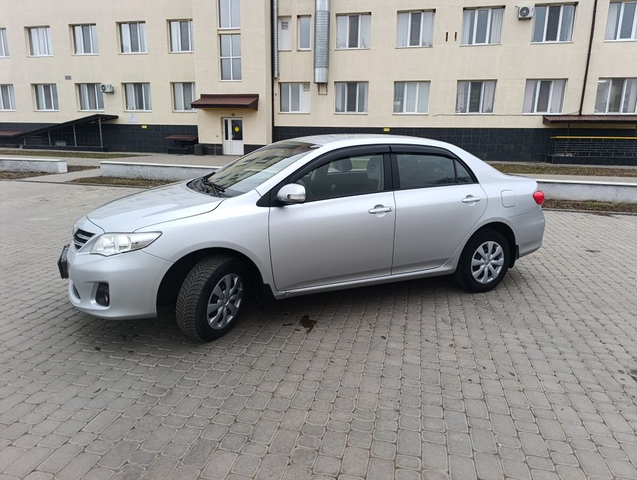 ТОЙОТА КОРОЛА 2010 РОКУ