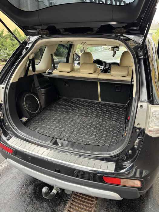 Продам Mitsubishi Outlander 3, 2014 р.в. 2,2 дизель