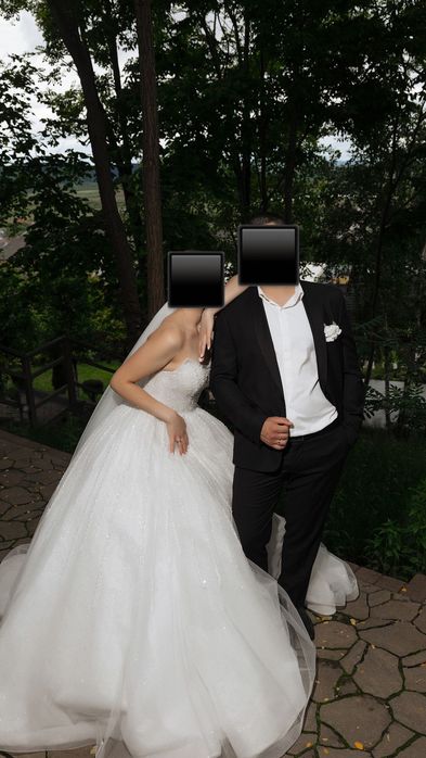 Ідеальна весільна сукня