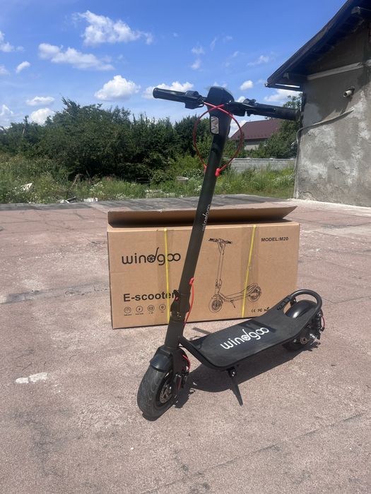 Розпродаж Електросамокатів опт і роздріб