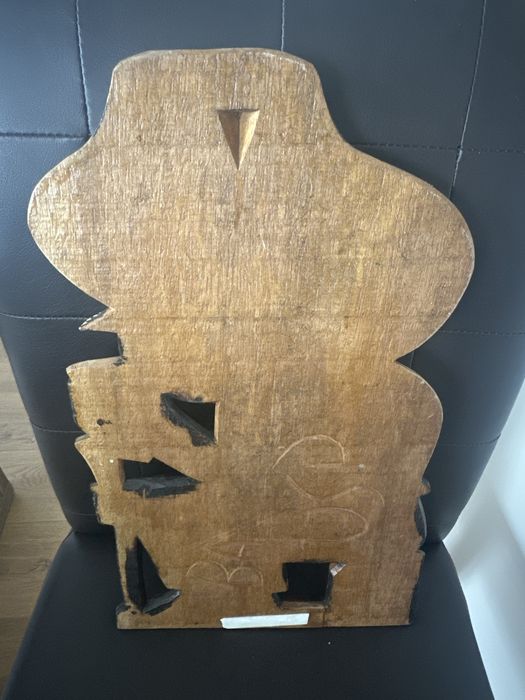 Painel de parede em madeira