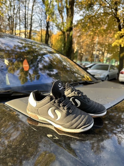 Дитячі футбольні фудзалки sandico. Розмір 30.5