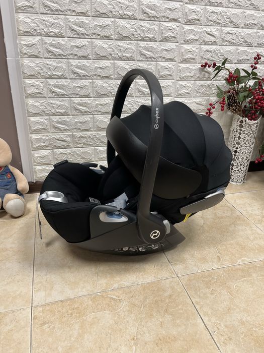 Автокрісло Cybex Cloud Z i-Size Група 0+ (0-13 кг)
