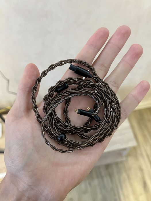 Kiwi Ears Terras (провод)