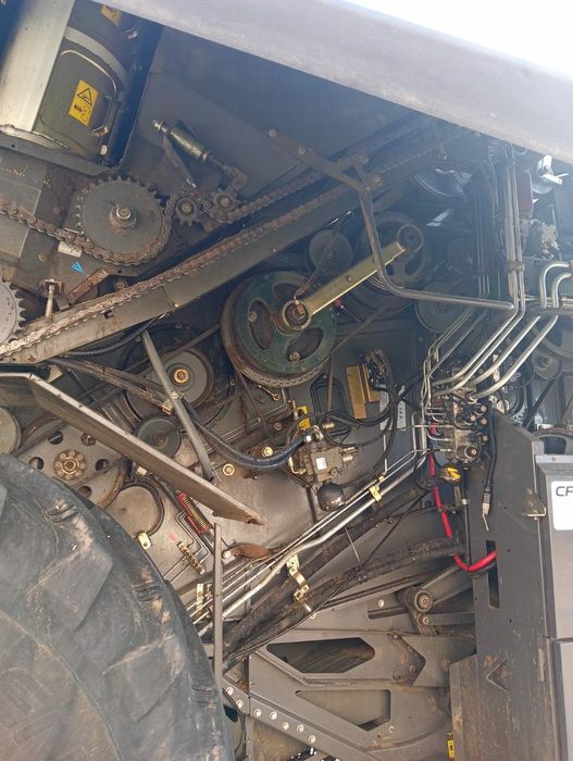 Комбайн Claas Lexion-750