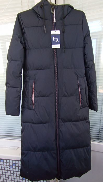 Новий пуховик Freever