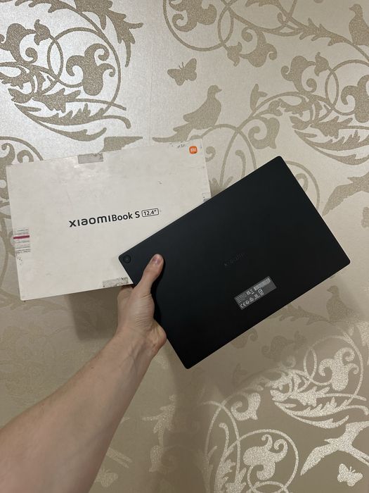 Xiaomi Book S 12.4” 8/256 GB!