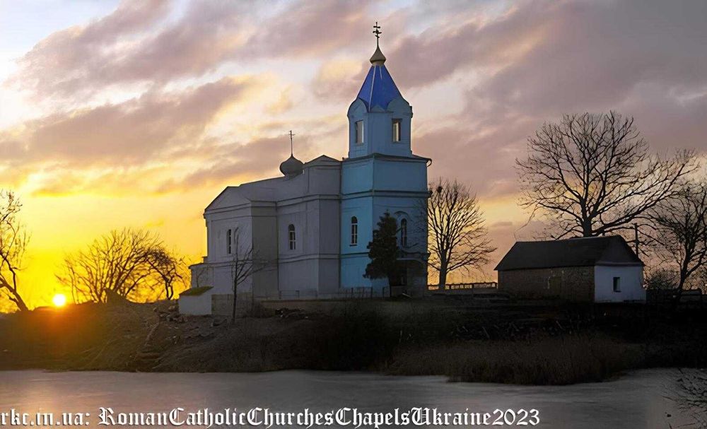 ++ Продам цегляний будинок біля м Рівне, ділянка 25 соток, гараж