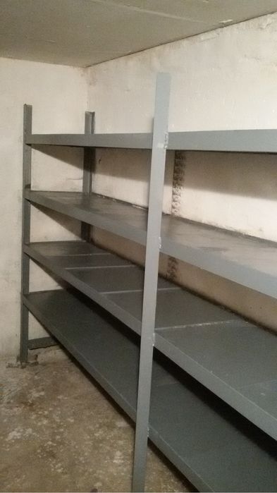 «Великий капітальний гараж 35 м² в центрі, АК №29, сухий підвал»