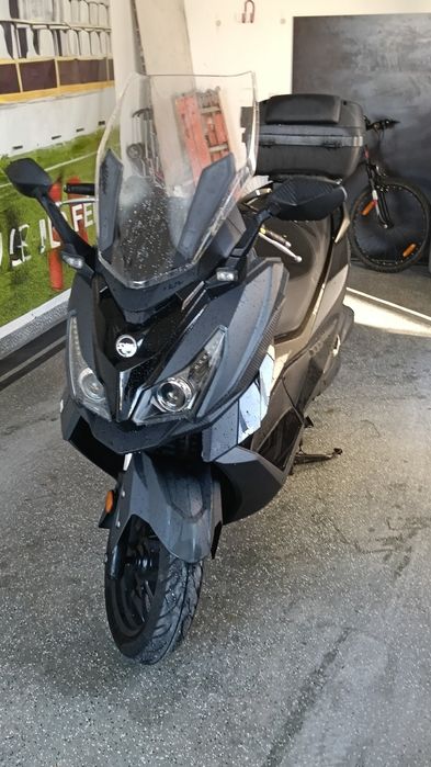 Mota SYM 125 (cruisym)