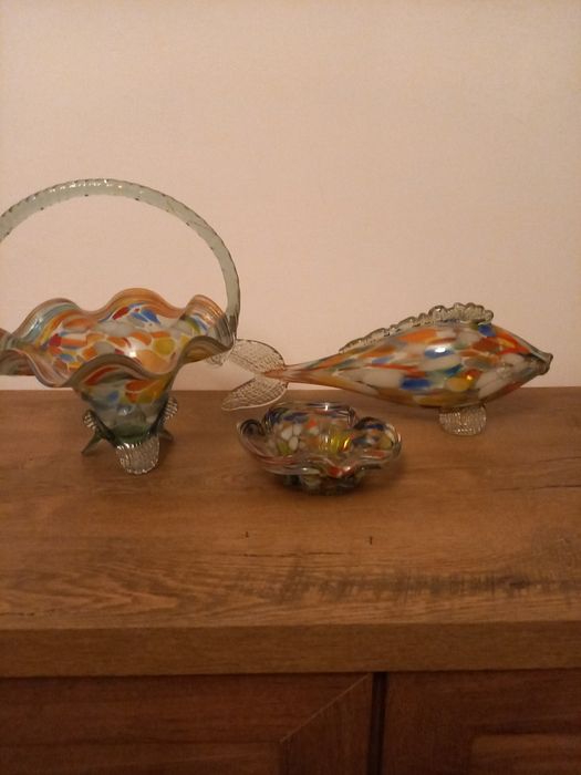 Sprzedam kolorowe figury ze szkla