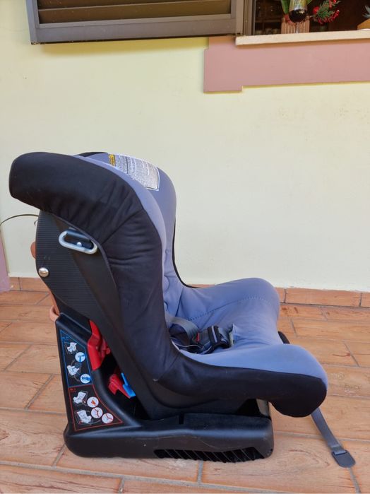 Espreguiçadeira e cadeira chicco