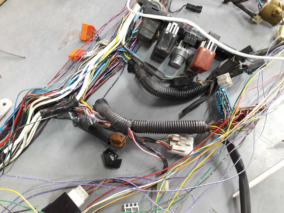 Instalacje elektryczne w pojazdach – wykonanie, naprawa, modyfikacje