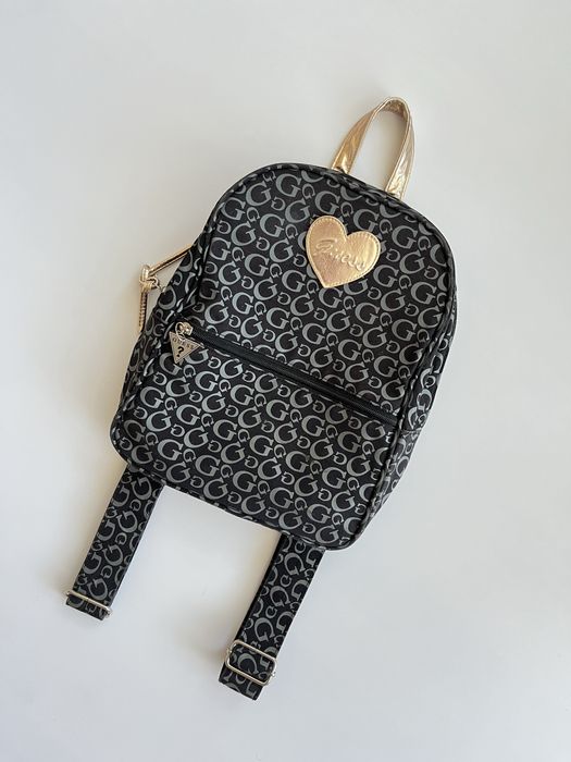 Жіночий рюкзак сумка guess