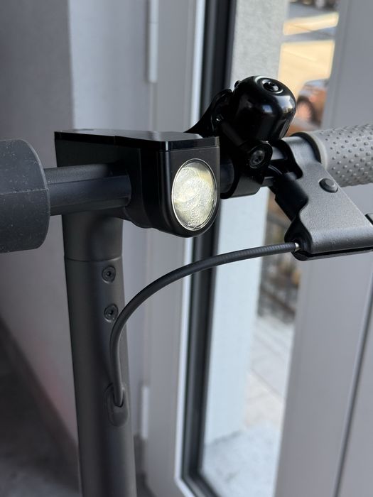 Hulajnoga elektryczna Xiaomi Mi Electric Scooter 1S