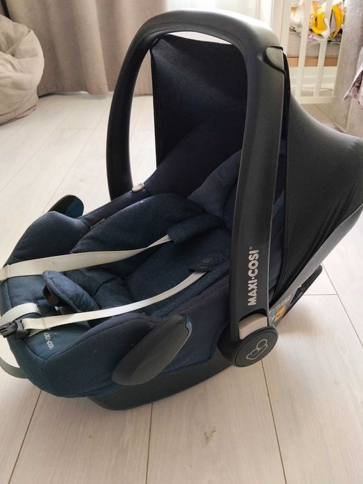 Автолюлька Maxi-Cosi 0-12 кг