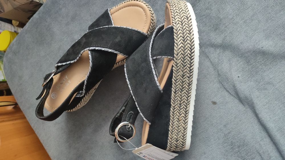 Buty sandały Jenny Fairy CCC koturn r 38 nowe