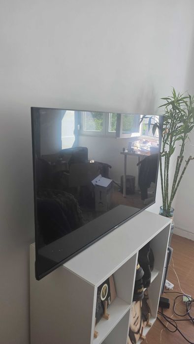 Smart TV Hisense 43" 4K