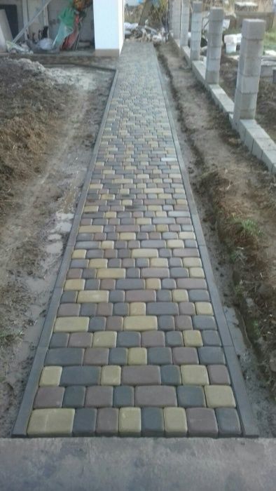 Бордюри , поребрики Бруківка Виробник Бетолан Рівне