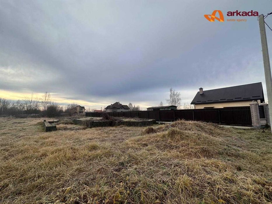 Продається земельна ділянка в Богородчанах 9.2 сот. під будівництва