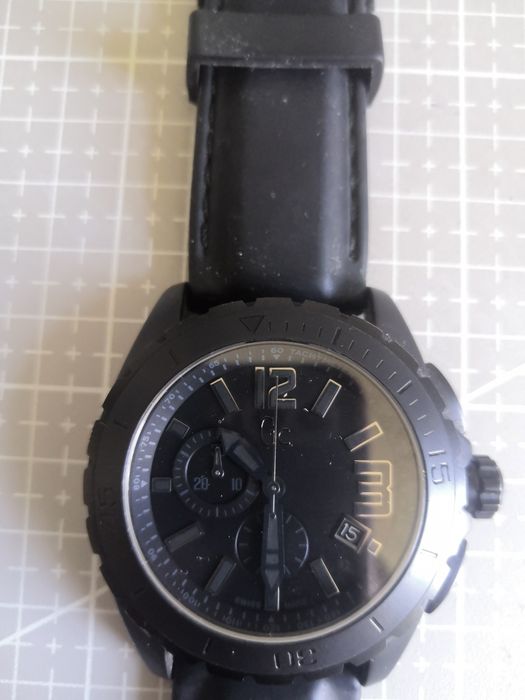 Męski Zegarek GC model X76011G2S