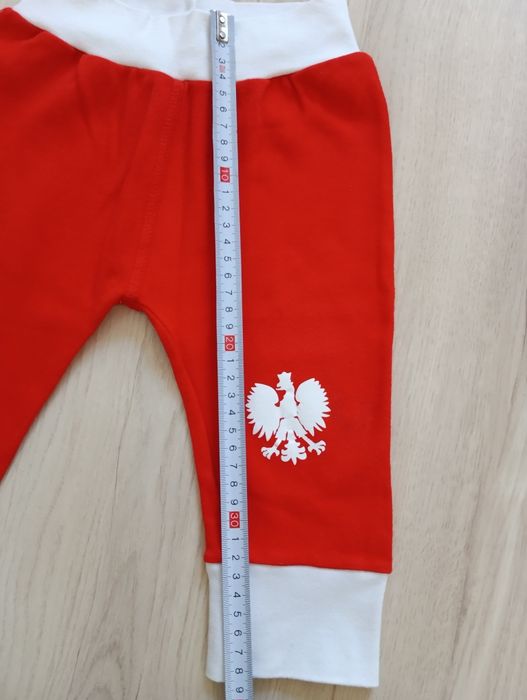 Rozmiar 86 Zestaw kibica spodnie czapka Polska