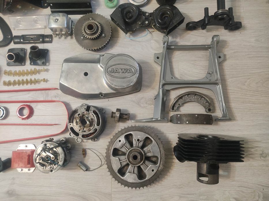 Jawa 250-350 запчастина