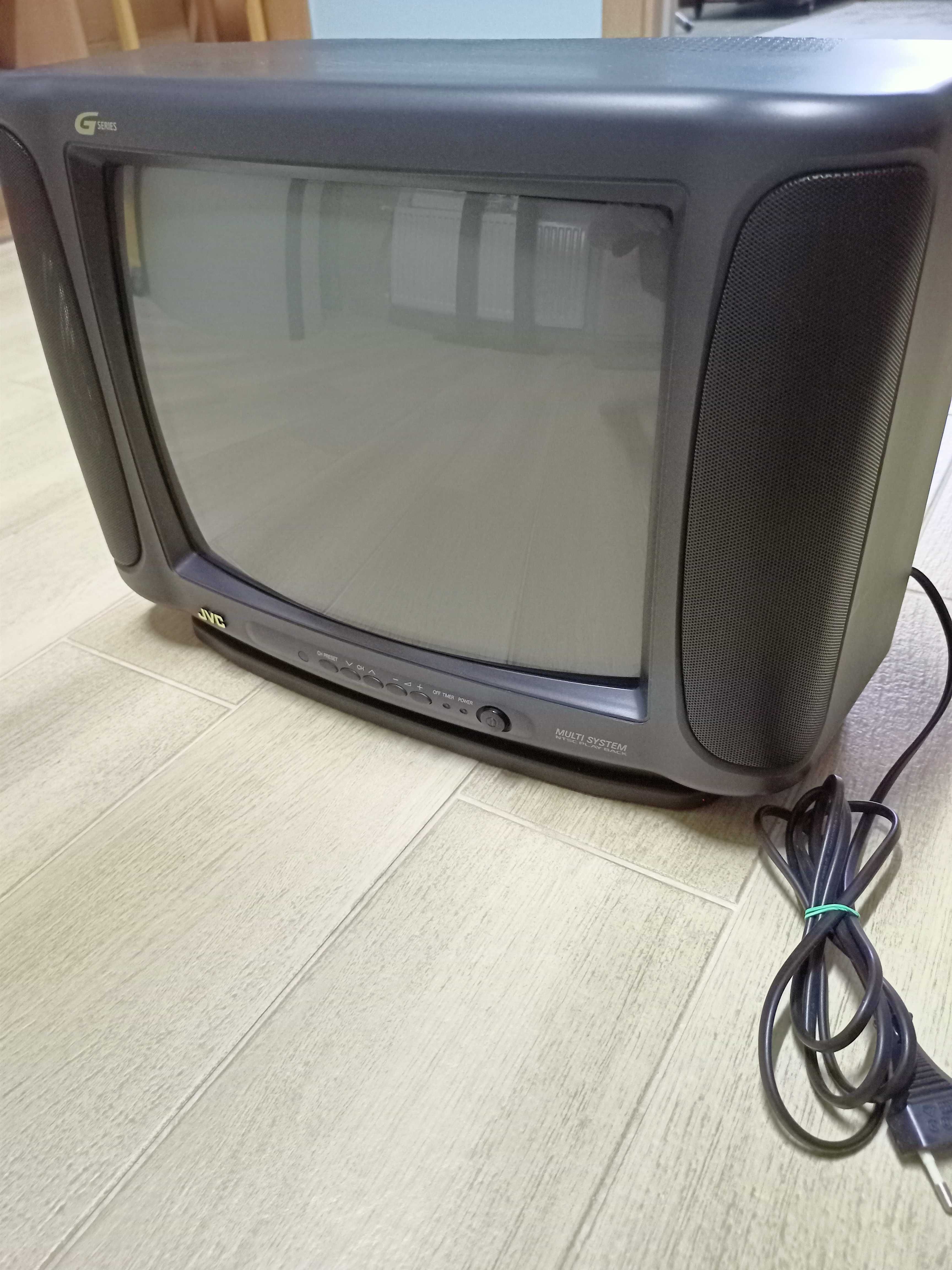 Телевизор JVC 14" с настенной полкой.: 700 грн. - Телевізори Одеса на Olx