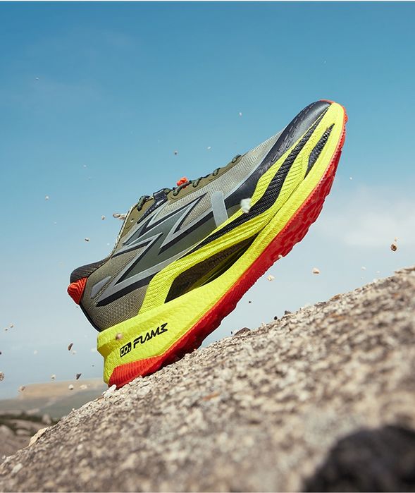 361 Flame 4x4, кросівки трейлові, карбон