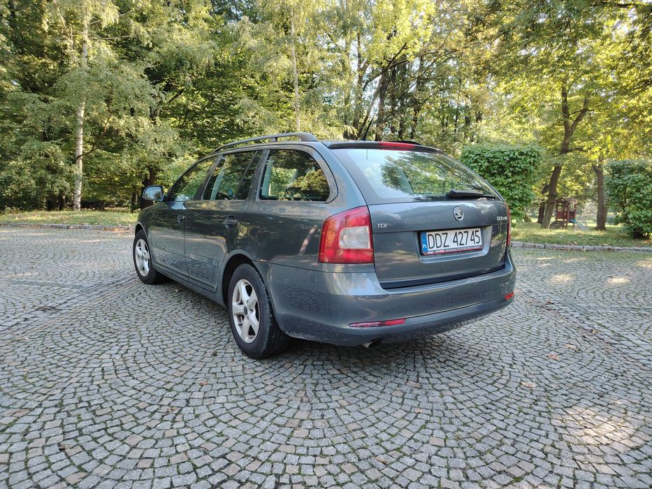 Skoda Octavia. Prywatne. Pewne na dojazdy.