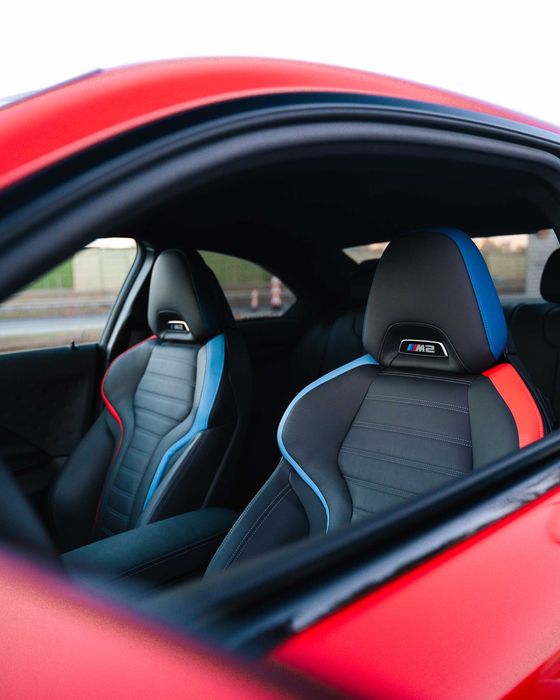 Wynajem BMW M2 G87 wypożyczalnia samochodów