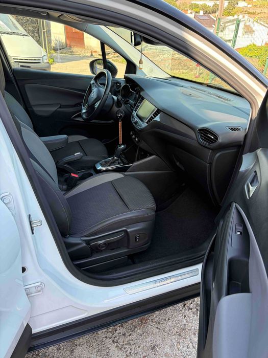 Opel Crossland X 1.2 Turbo — photo 4