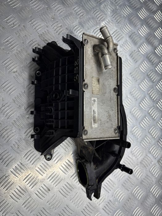 Коллектор впускной колектор vw 1.4  tsi volkswagen golf vi 03c129711ak