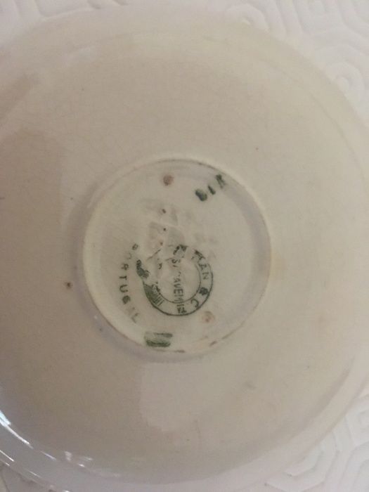 Chávena de café e pires - Antiga Fábrica de Louça de Sacavém