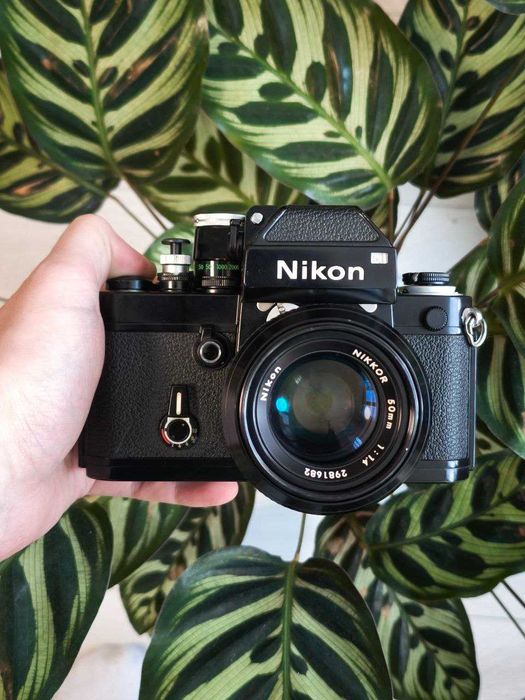 Nikon F2 з об'єктивом Nikkor 50mm f/1.4 - легендарна плівкова камера