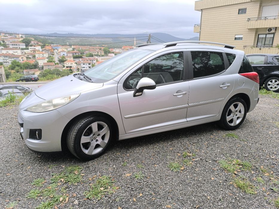 Peugeot 207 SW 1.6 HDI Sport Nacional Panorâmico