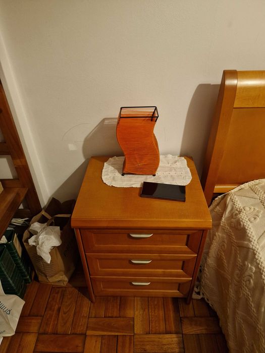Quarto cama com cabeceiras (URGENTE)