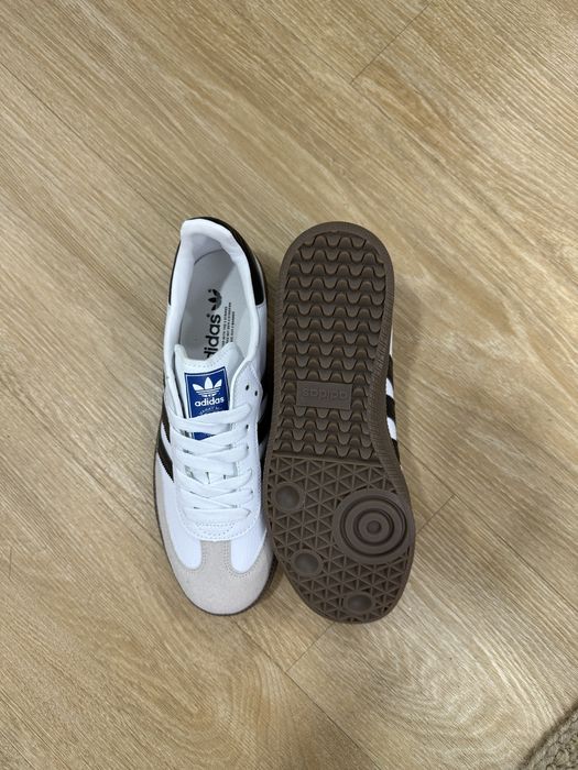 Adidas Samba sneakers