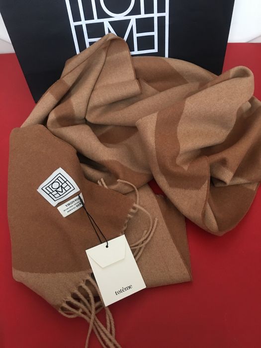 Шарф Toteme Monogram, новий
