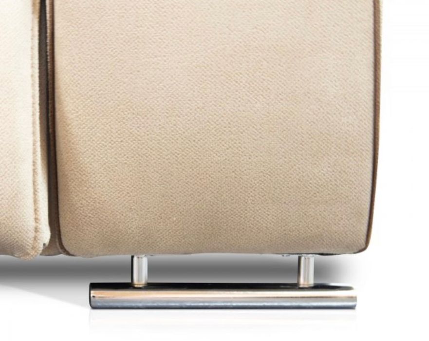 Sofá bege com duas posições relax