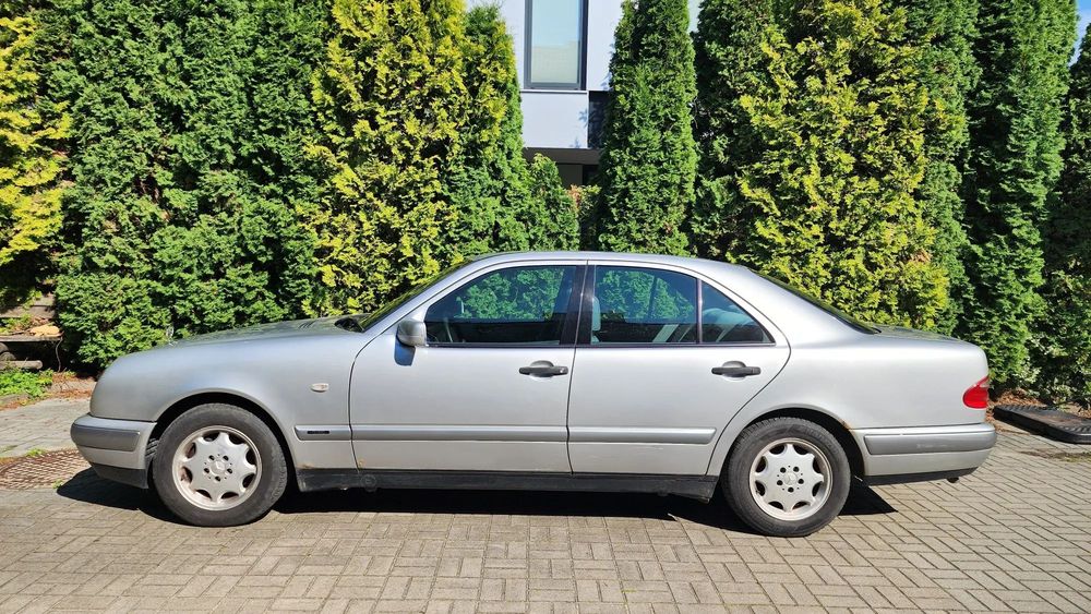 Mercedes-Benz Klasa E