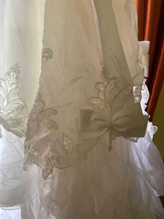 Vestido de noiva usado uma vez veste 36/38