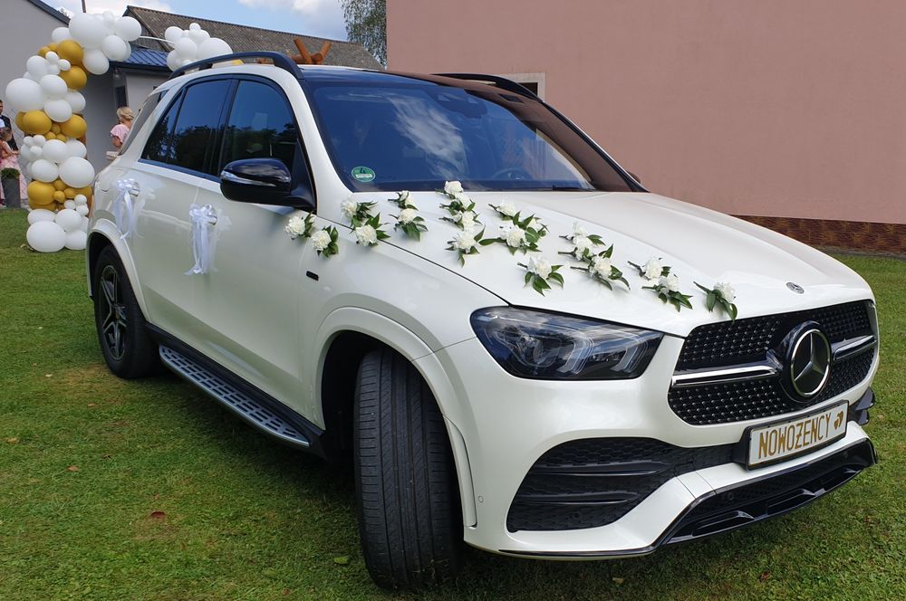 A auto do Slubu Mercedes GLE