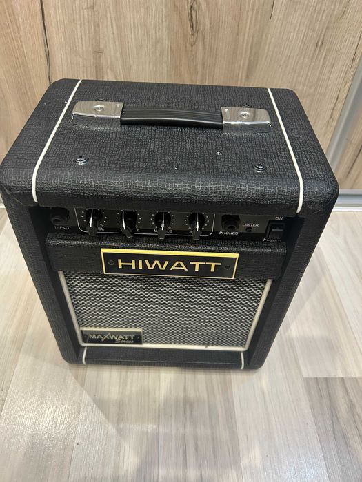 Hiwatt Maxwatt Hurricane