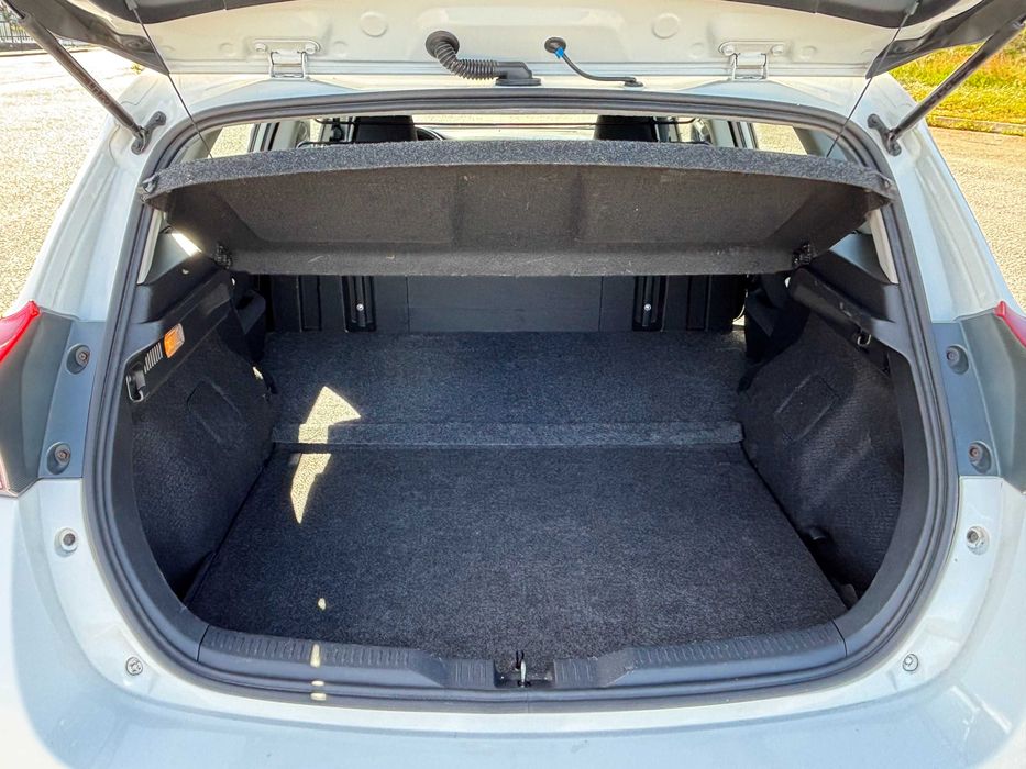 Toyota Auris 2016