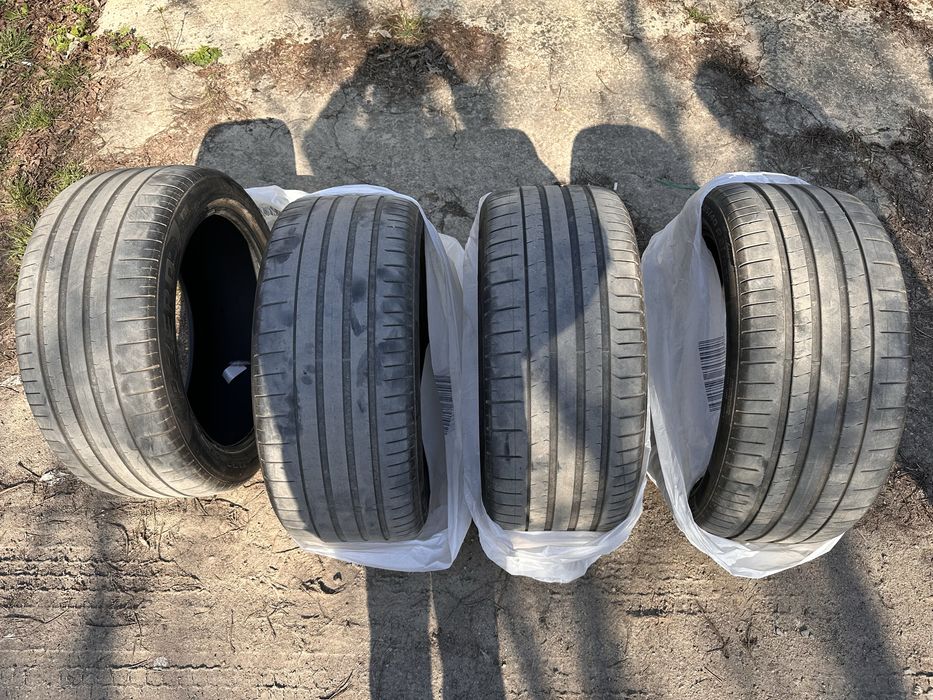 Продам літні шини Pirelli PZero PZ4 285/40 R21 2022р