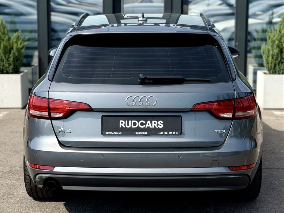 Audi A4 2018 VIN WAUZZZF48JA164133 фото оголошення 5 з 24
