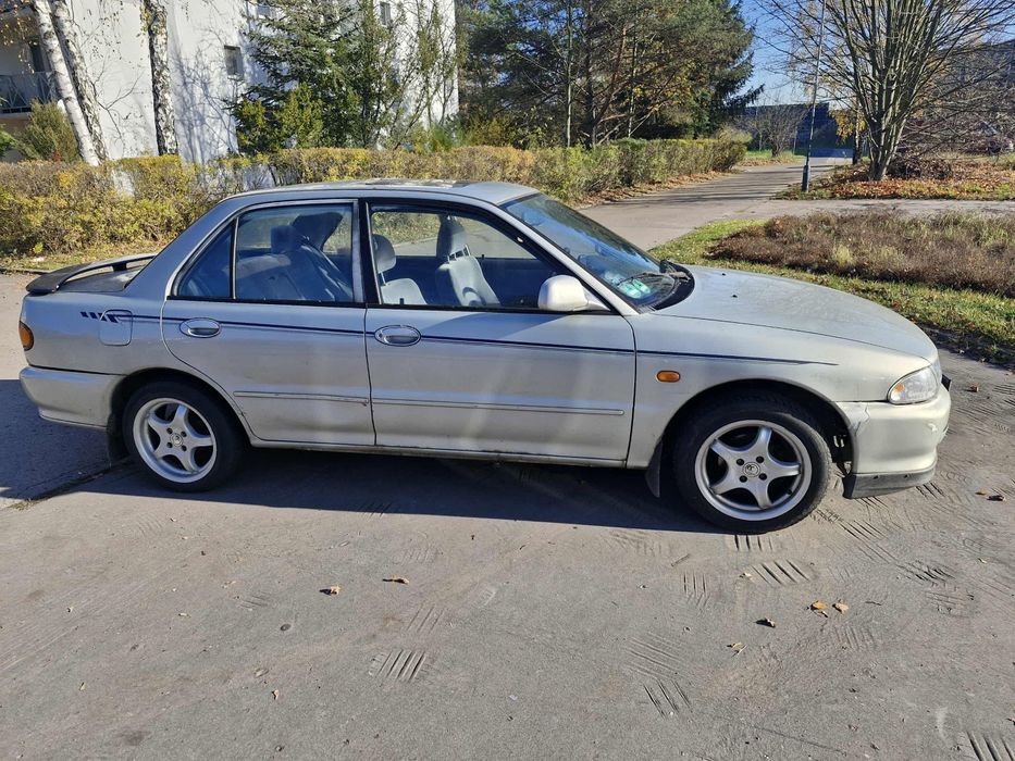 Mistubishi Lancer 1.6 4G92