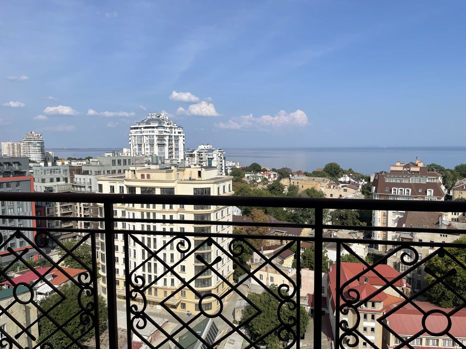 Пентхаус на Французском б-ре ТЕРРАСА 100 метров с видом на МОРЕ!