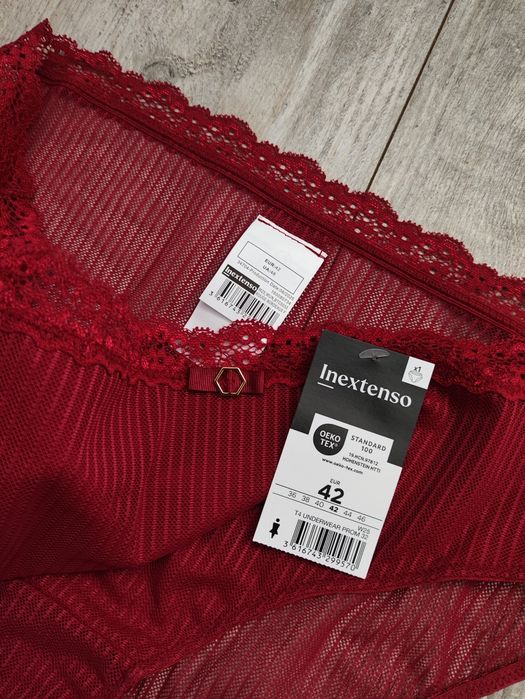 Seksowne czerwone figi damskie 42 XL Extenso